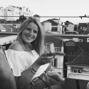 Meet your Posher, Aria